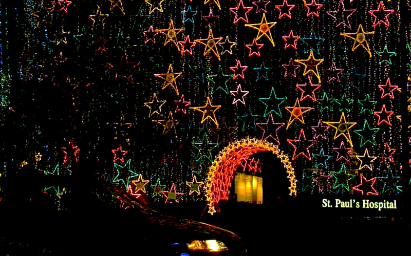 Illustration for article titled Photo Contest: Christmas Lights